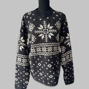 Vintage Christopher Rand Wool Blend Heavy Weight Snowflake Sweater